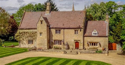 16th century houses for sale.